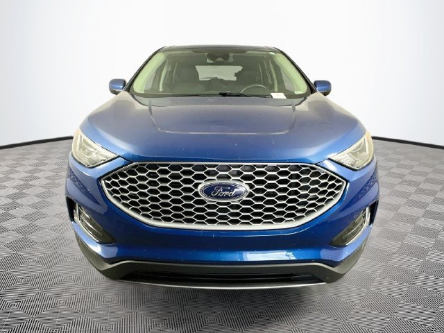 Certified 2024 Ford Edge SEL w/ Convenience Package AWD/4WD image 5