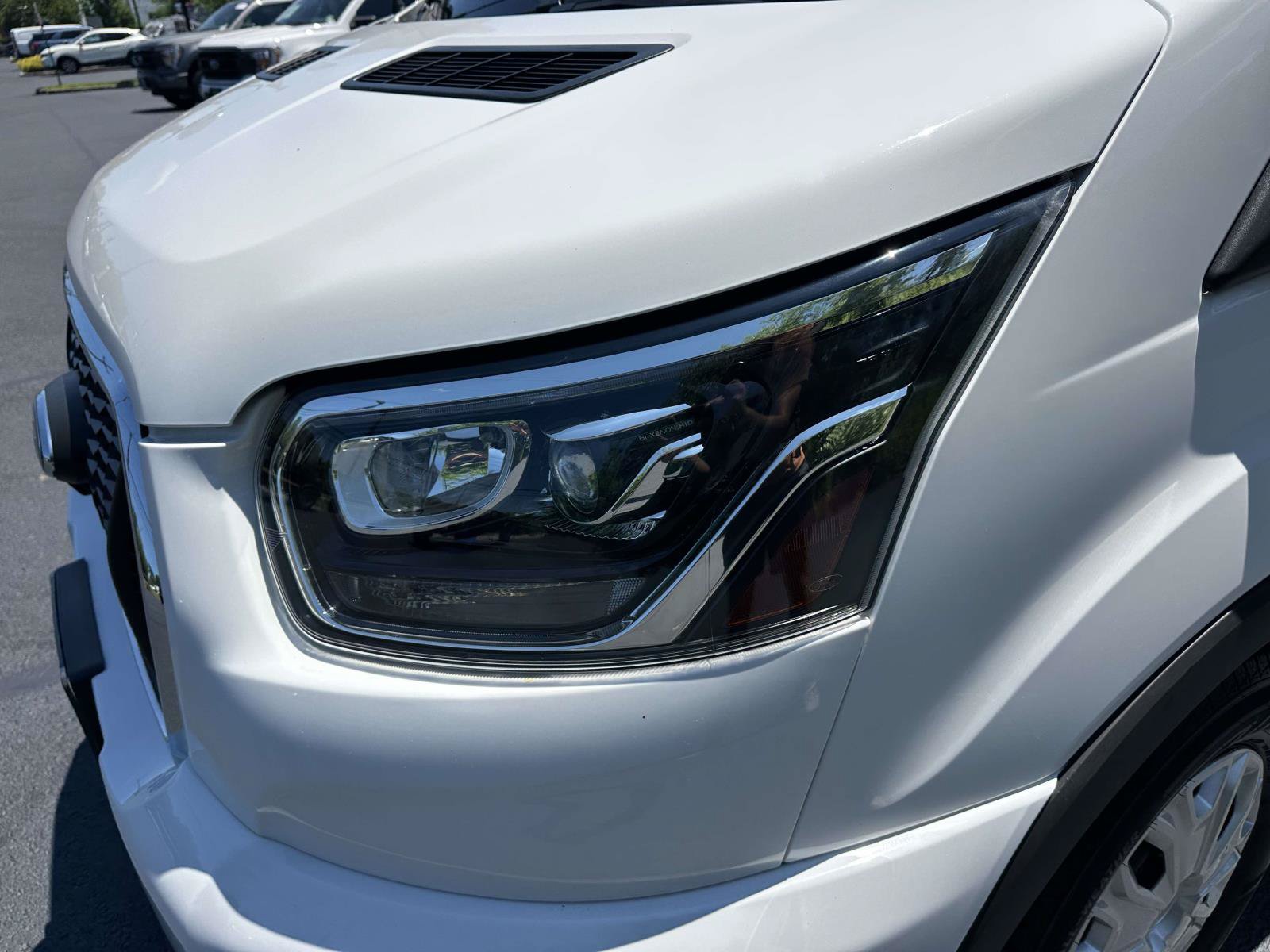 Certified 2023 Ford Transit 350 XLT RWD image 9