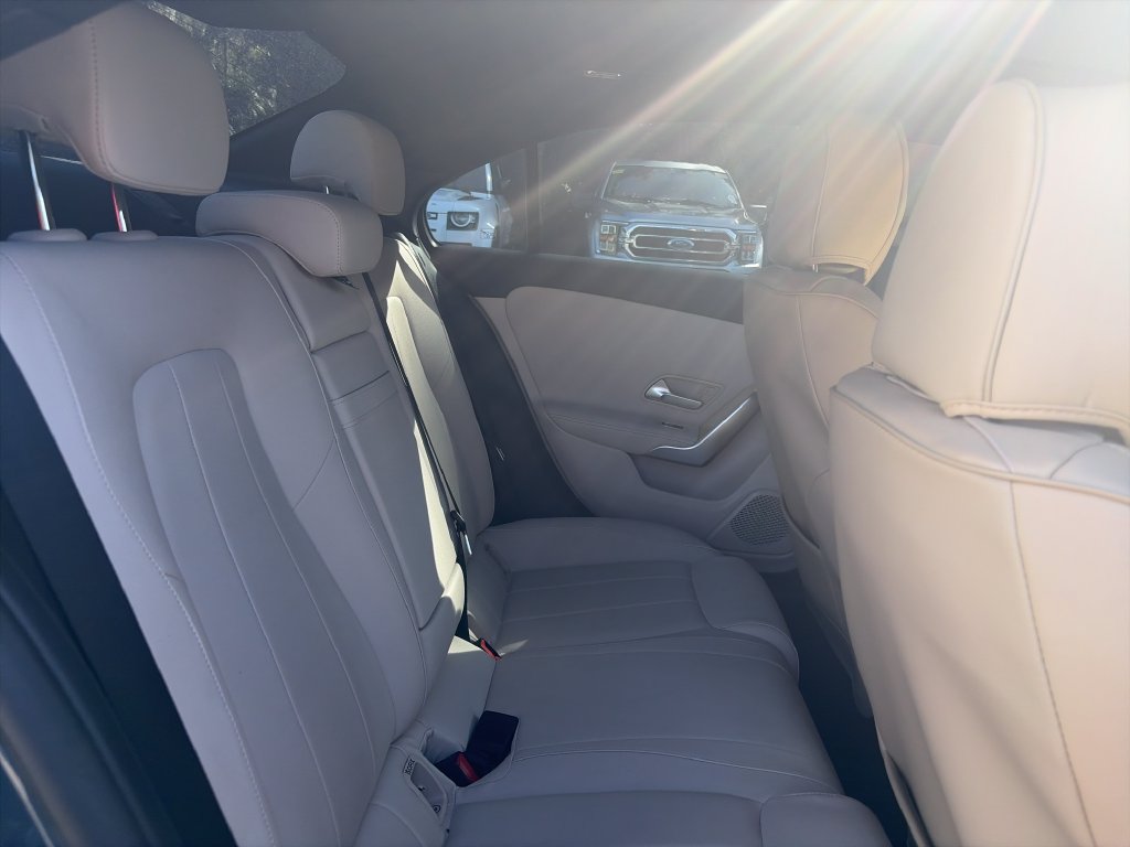 Used 2020 Mercedes-Benz A 220 image 29