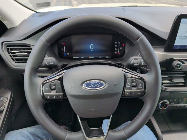 Certified 2023 Ford Escape Active AWD/4WD image 23