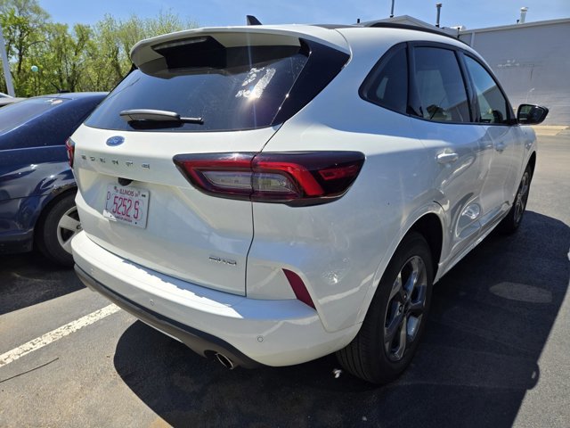 Certified 2024 Ford Escape ST-Line w/ Tech Pack #1 AWD/4WD image 4