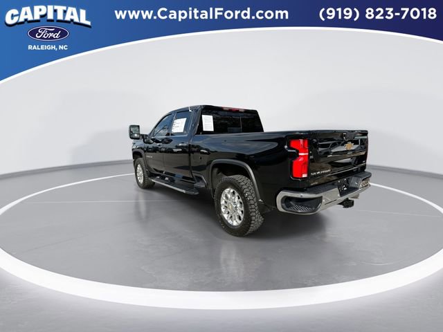 Used 2025 Chevrolet Silverado 2500 LTZ w/ LTZ Premium Package image 6
