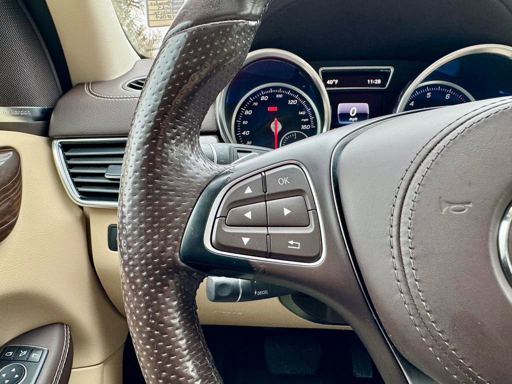 Used 2018 Mercedes-Benz GLS 450 4MATIC image 35