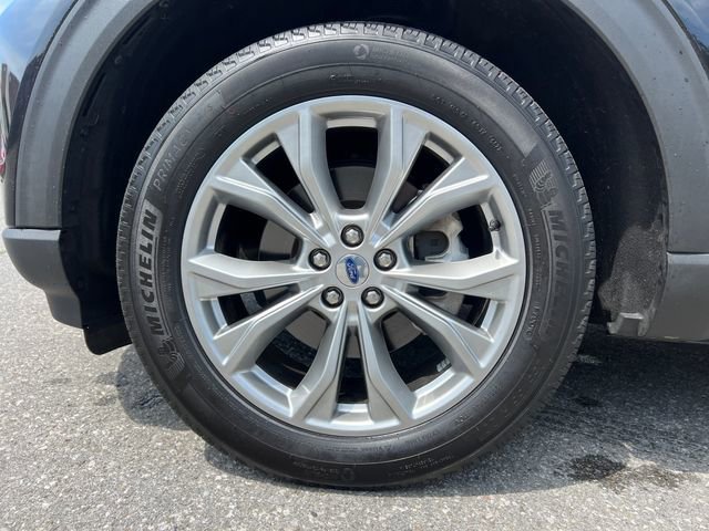 Certified 2023 Ford Explorer Limited w/ Equipment Group 301A AWD/4WD image 16