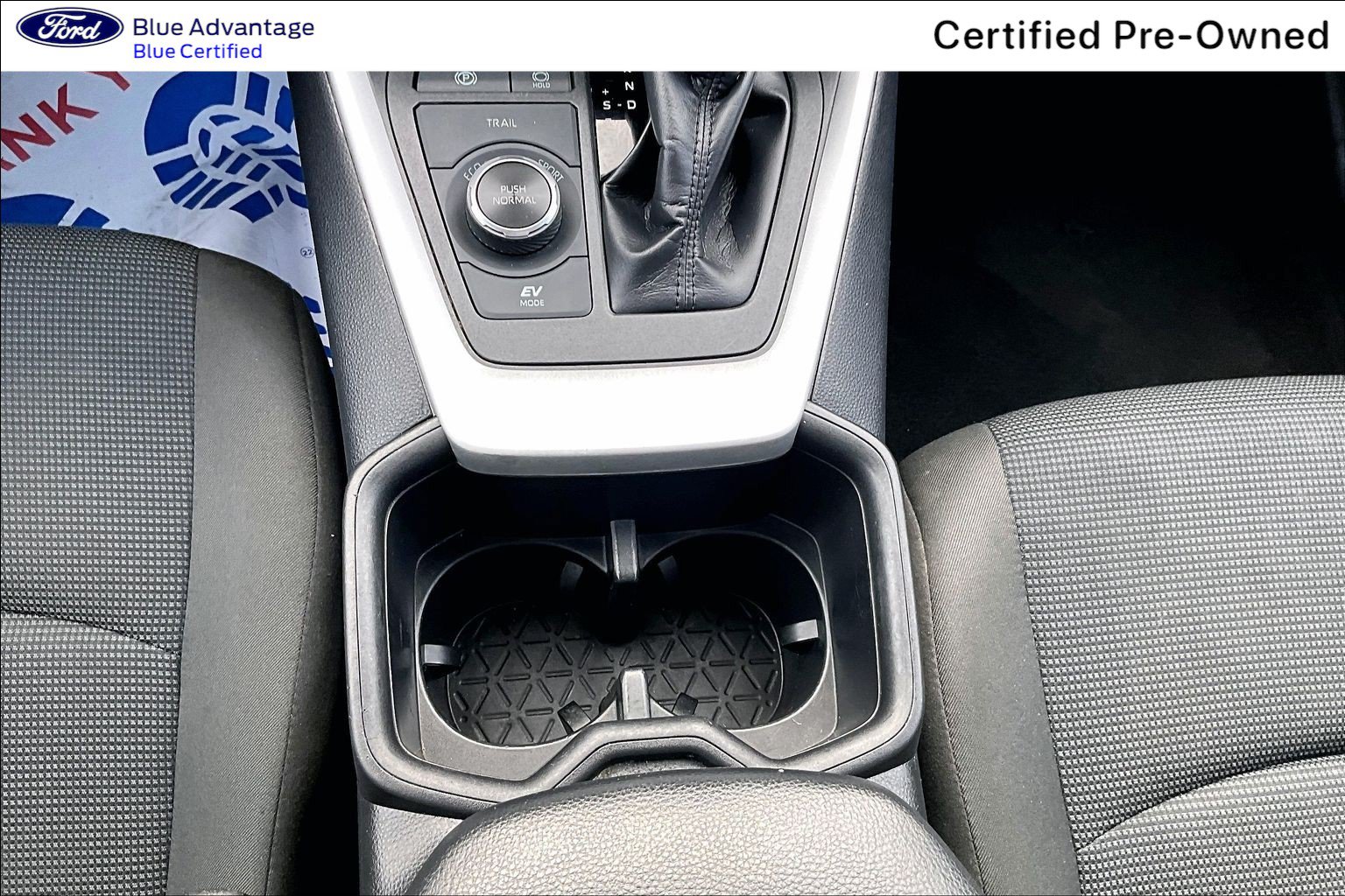Used 2024 Toyota RAV4 LE AWD/4WD image 37
