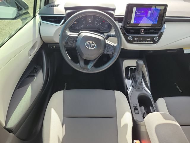 Used 2025 Toyota Corolla LE FWD image 9
