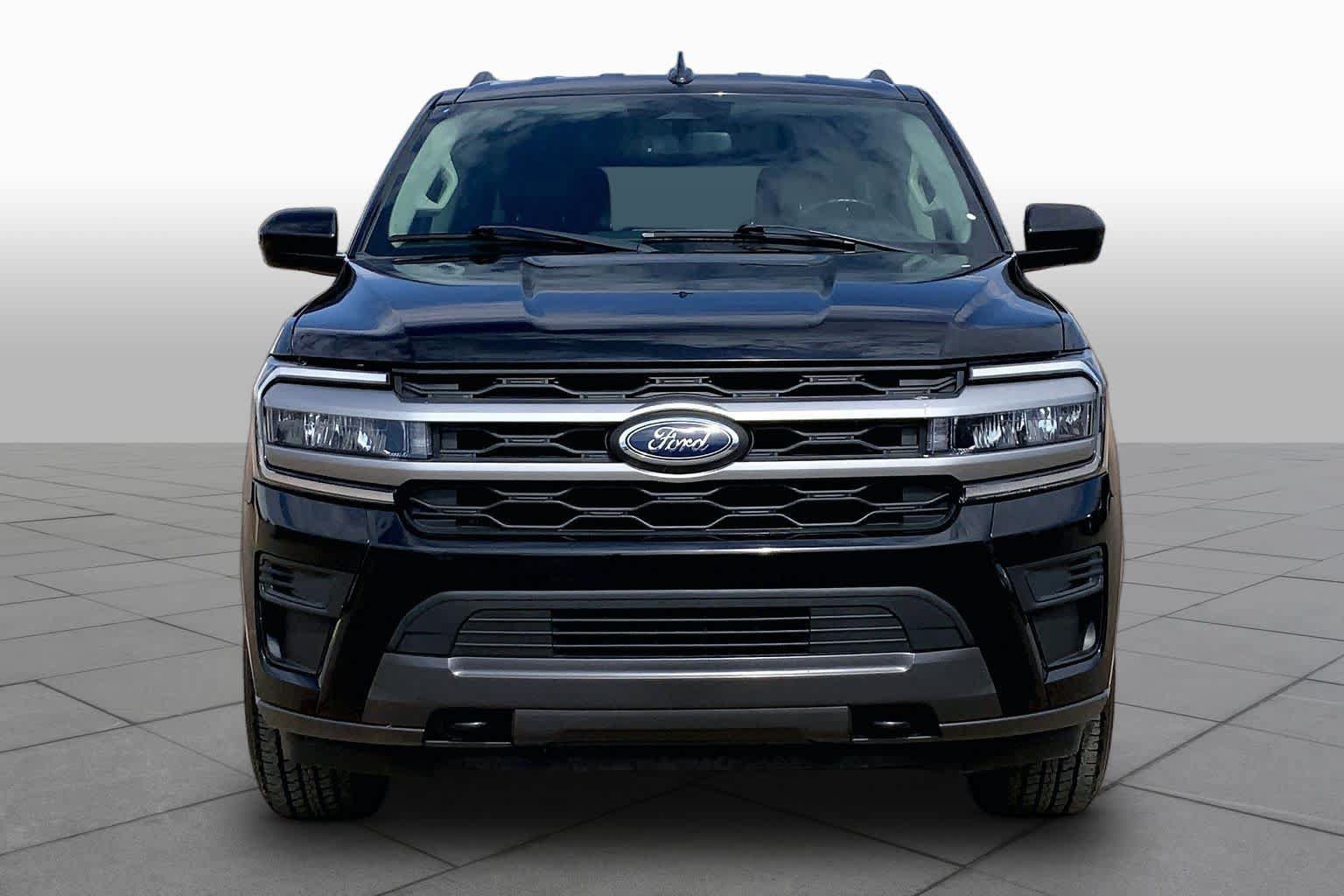 Certified 2023 Ford Expedition Max XLT AWD/4WD image 4