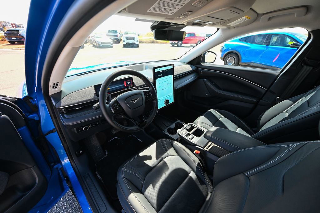 Certified 2025 Ford Mustang Mach-E Premium AWD/4WD image 18