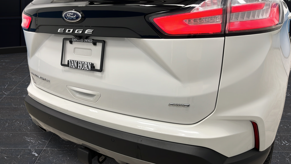 Certified 2022 Ford Edge Titanium w/ Class II Trailer Tow Package AWD/4WD image 41