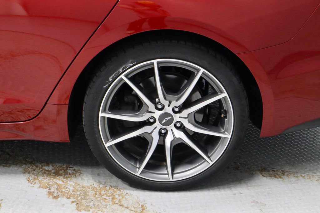 Used 2019 Genesis G70 2.0T Advanced w/ Dynamic Package AWD/4WD image 18