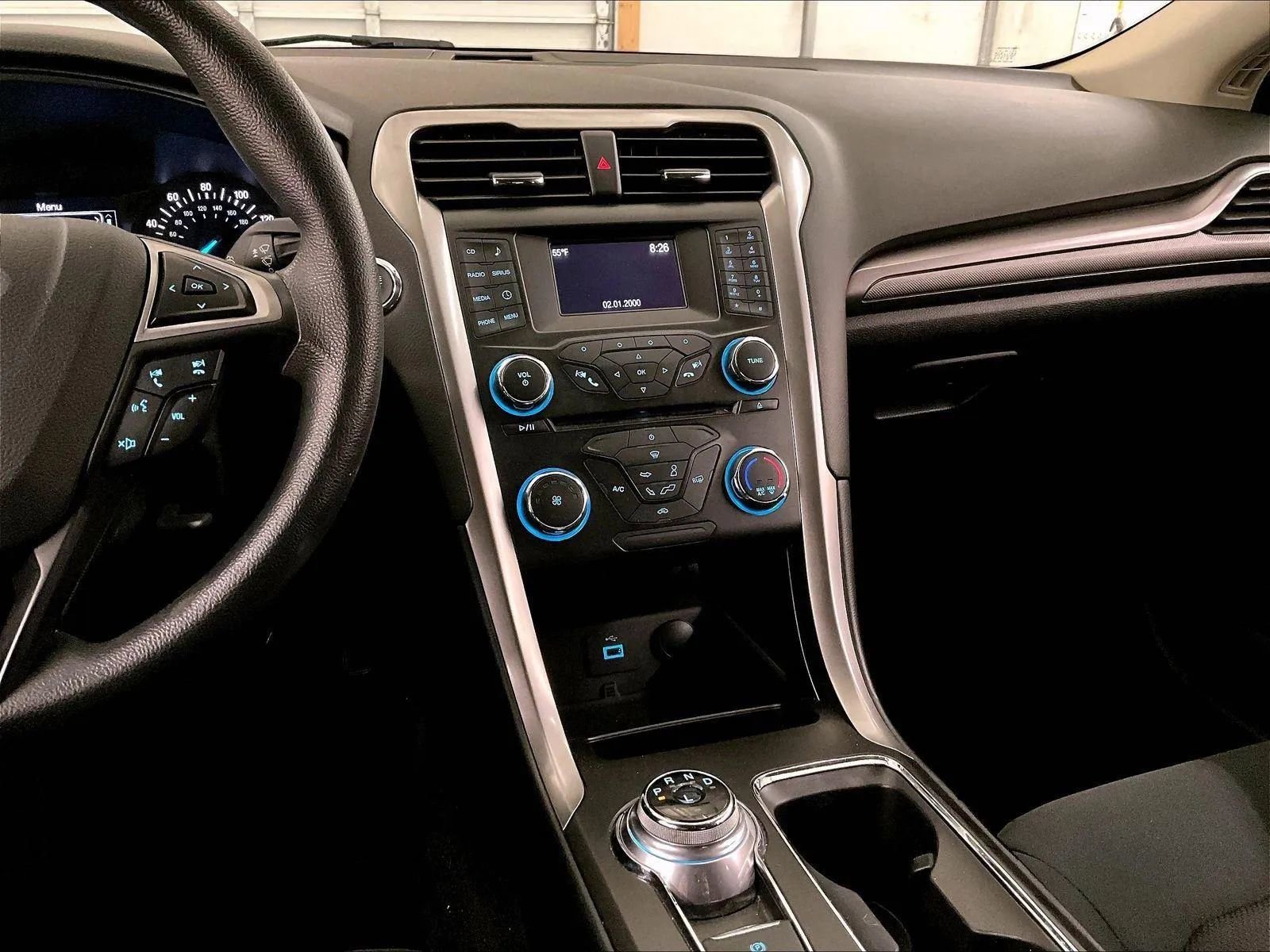 Certified 2018 Ford Fusion SE FWD image 6