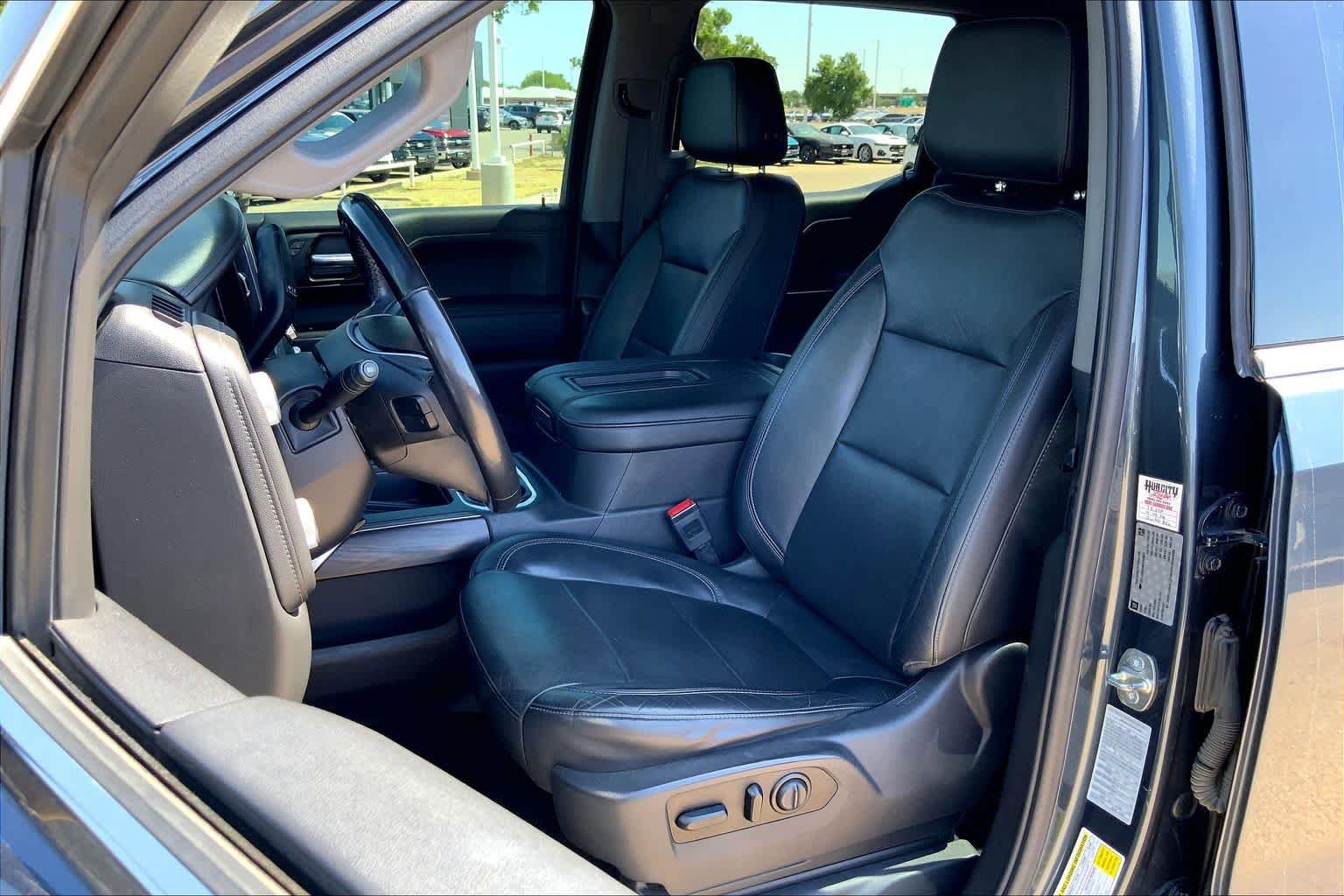 Used 2019 GMC Sierra 1500 SLT w/ SLT Premium Plus Package AWD/4WD image 8