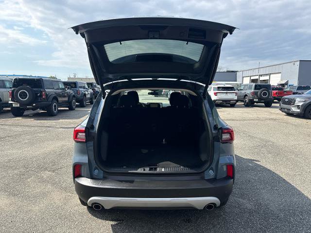 Certified 2023 Ford Escape Active w/ Tech Pack #1 AWD/4WD image 10