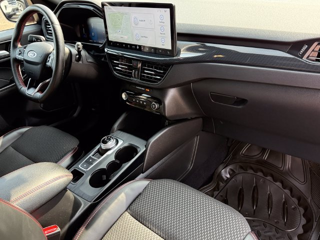 Certified 2024 Ford Escape ST-Line w/ Tech Pack #1 FWD image 22