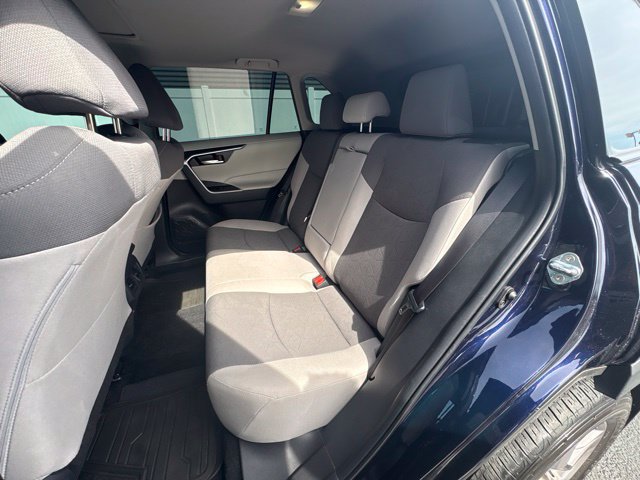 Used 2025 Toyota RAV4 XLE w/ Convenience Package FWD image 18