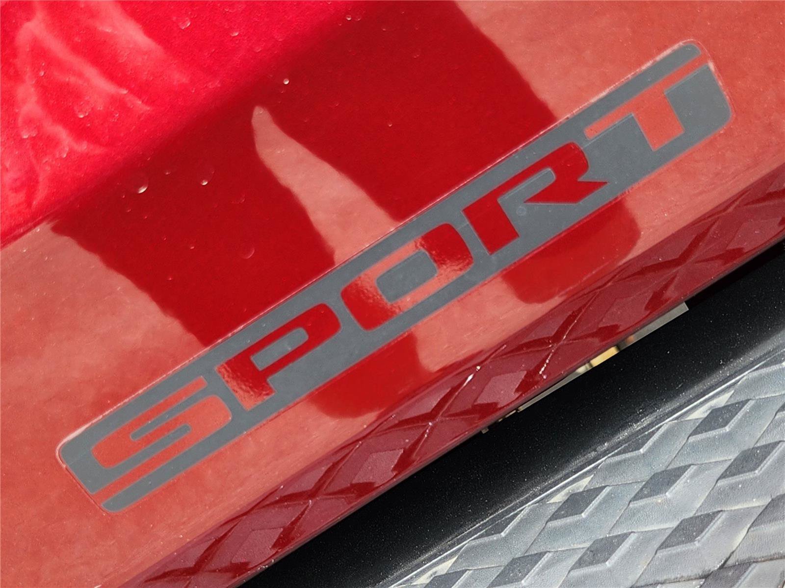 Used 2021 Jeep Gladiator Sport AWD/4WD image 9