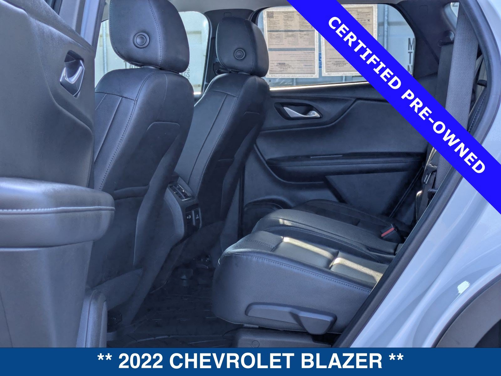 Used 2022 Chevrolet Blazer LT w/ Sound & Technology Package FWD image 15