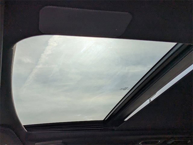 Certified 2022 Ford Expedition Platinum image 19