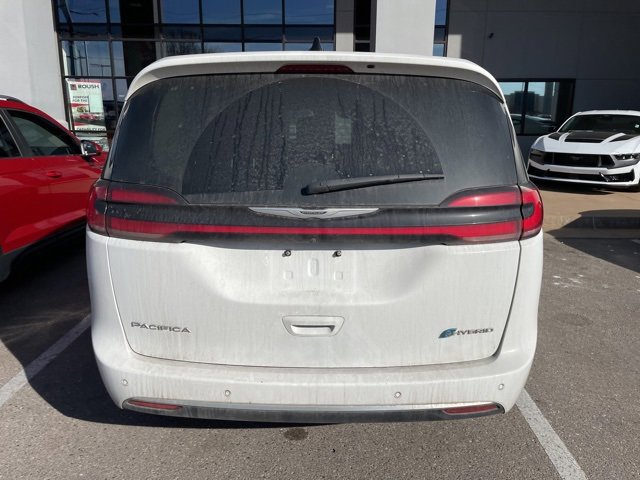 Used 2024 Chrysler Pacifica Select image 7