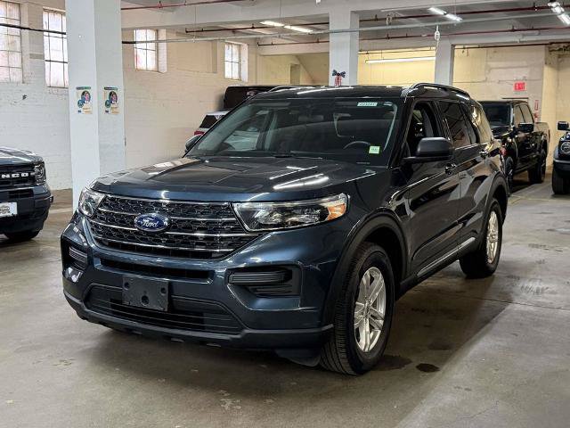 Certified 2023 Ford Explorer XLT AWD/4WD image 3