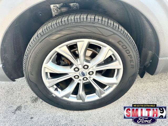 Certified 2020 Ford Explorer XLT w/ Equipment Group 202A AWD/4WD image 14