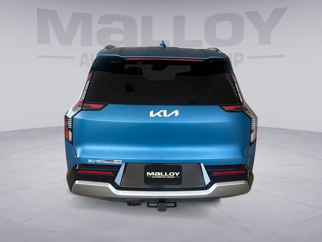 Used 2024 Kia EV9 Land AWD/4WD image 4