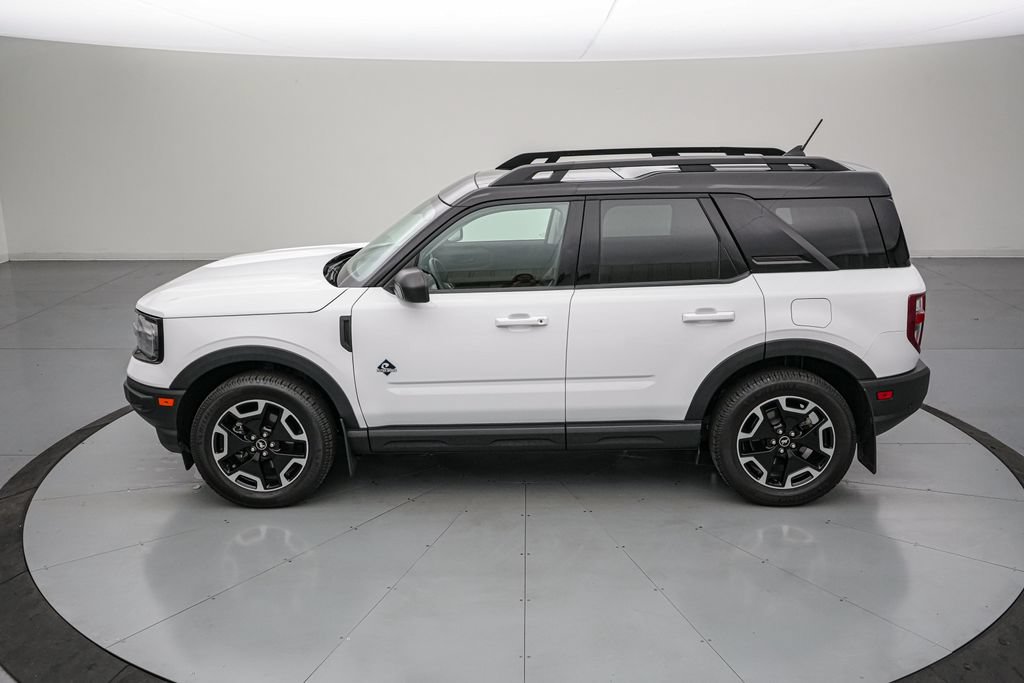 Certified 2023 Ford Bronco Sport Outer Banks w/ Tech Package AWD/4WD image 7