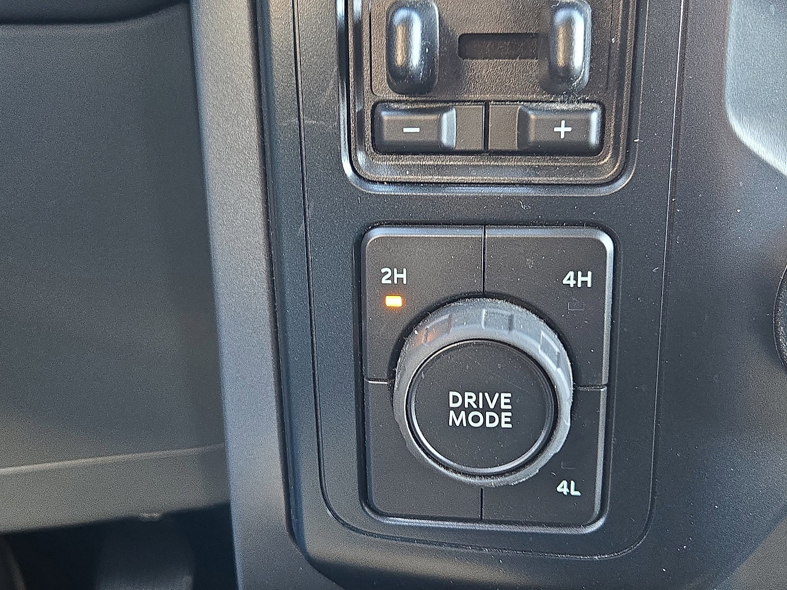 Certified 2022 Ford F150 XLT w/ Equipment Group 302A High image 22