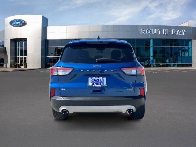 Certified 2022 Ford Escape SE w/ Cold Weather Package AWD/4WD image 4