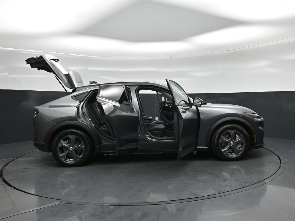 Certified 2023 Ford Mustang Mach-E Select RWD image 5