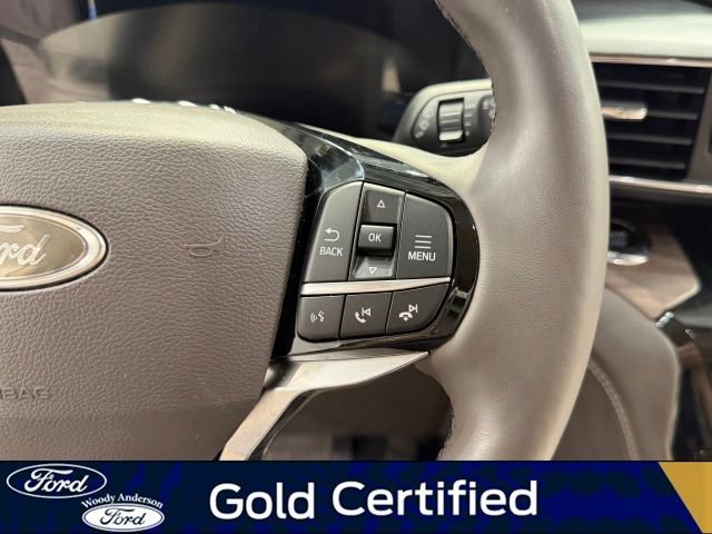 Certified 2024 Ford Explorer Platinum w/ Technology Package AWD/4WD image 12