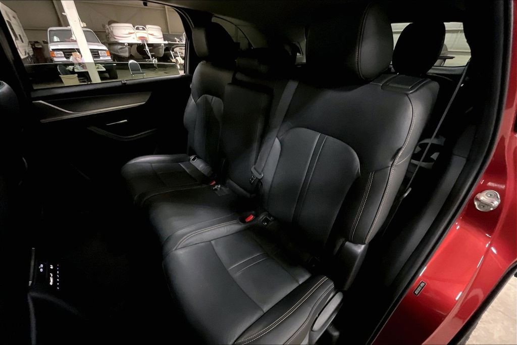 Used 2024 MAZDA CX-90 3.3 Turbo w/ Preferred Plus image 25