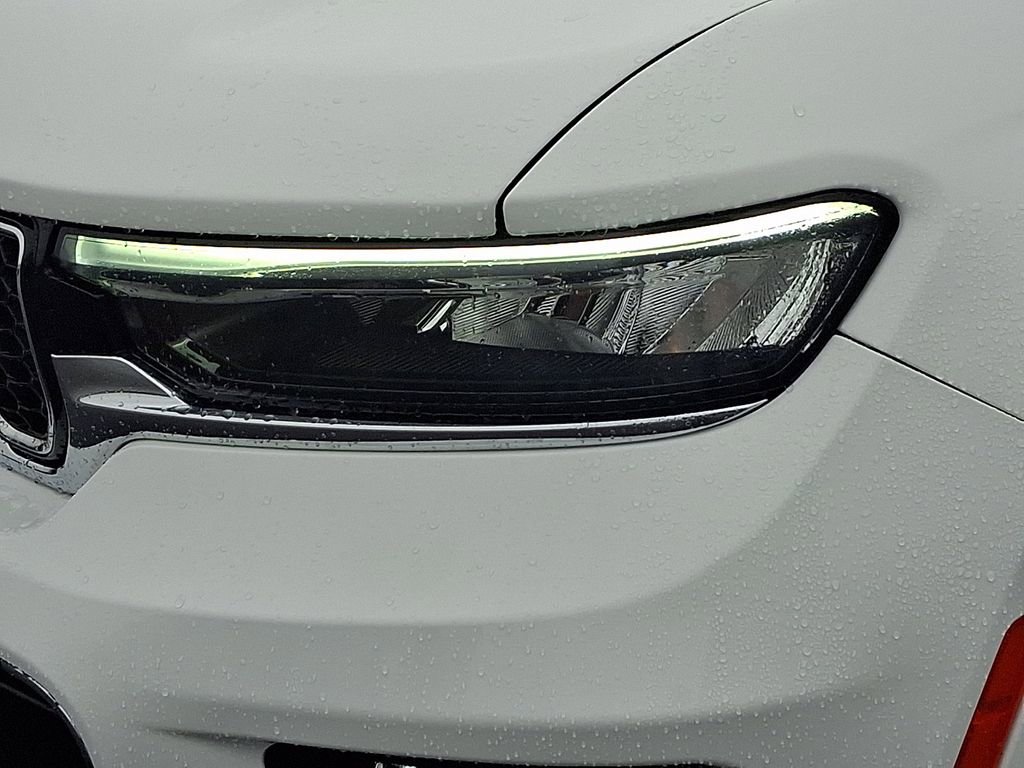 Used 2024 Jeep Grand Cherokee Overland w/ Trailer Tow Package image 9