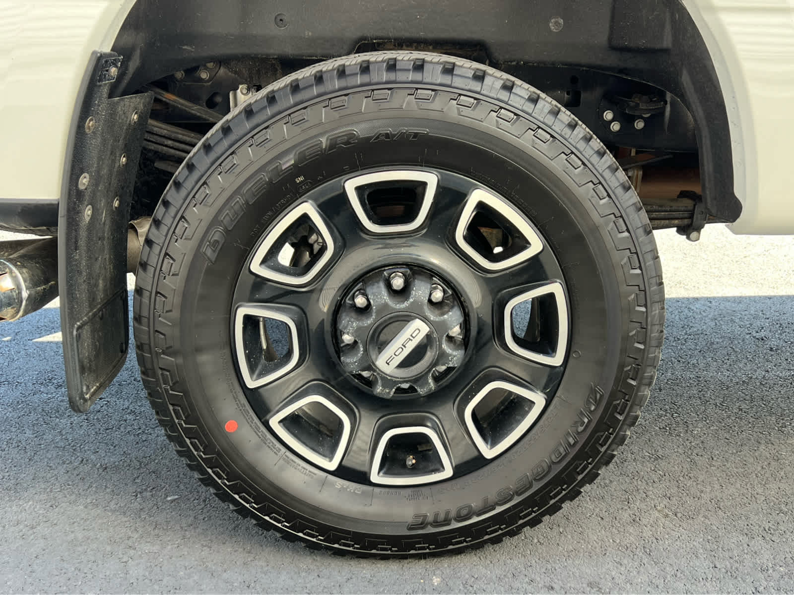 Certified 2025 Ford F350 Platinum image 15