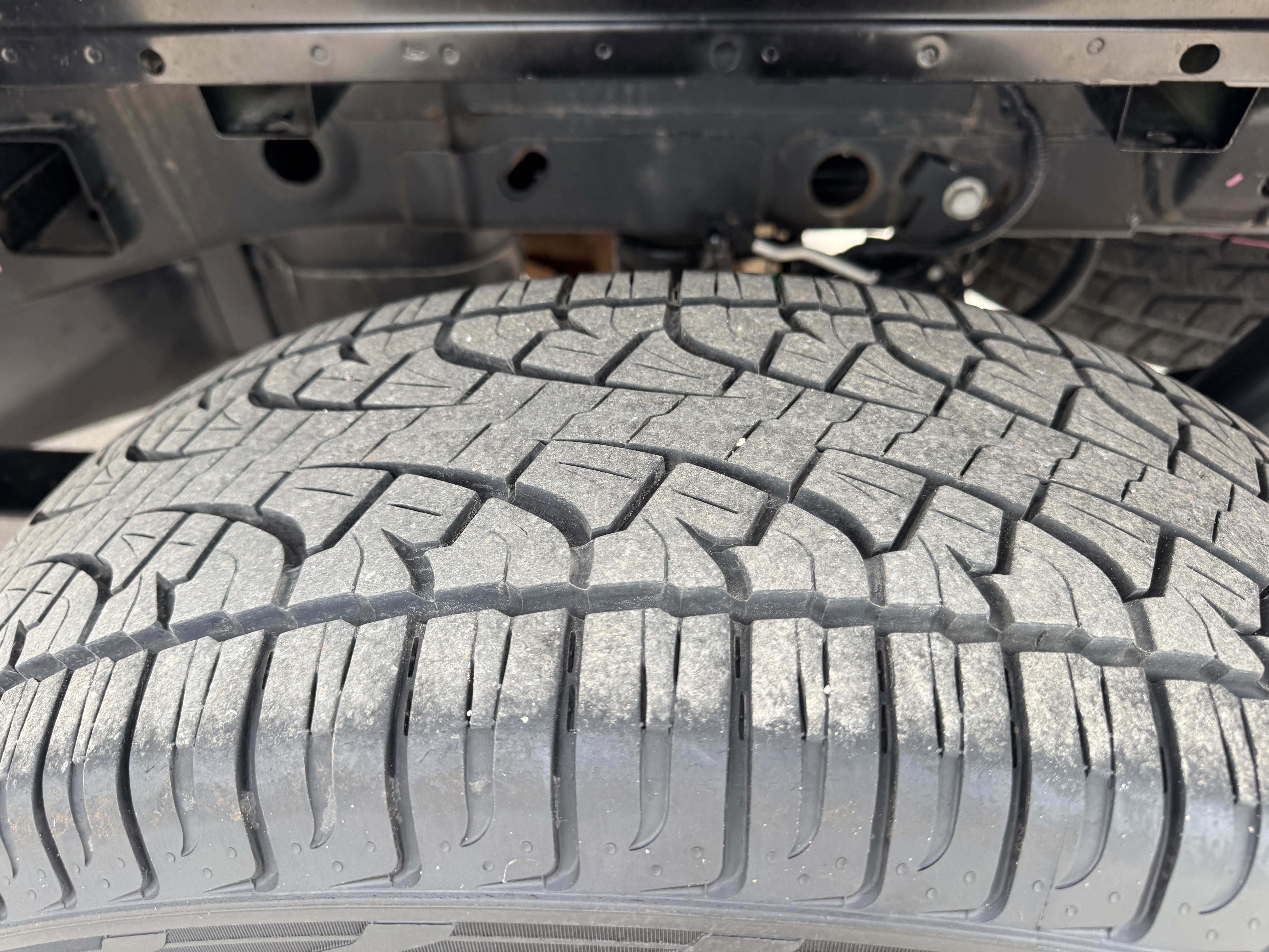 Certified 2023 Ford F150 Lariat w/ Equipment Group 502A High image 21