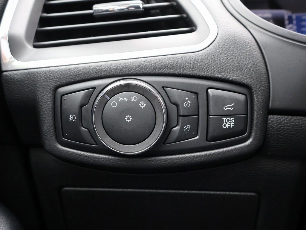 Certified 2022 Ford Edge Titanium image 32