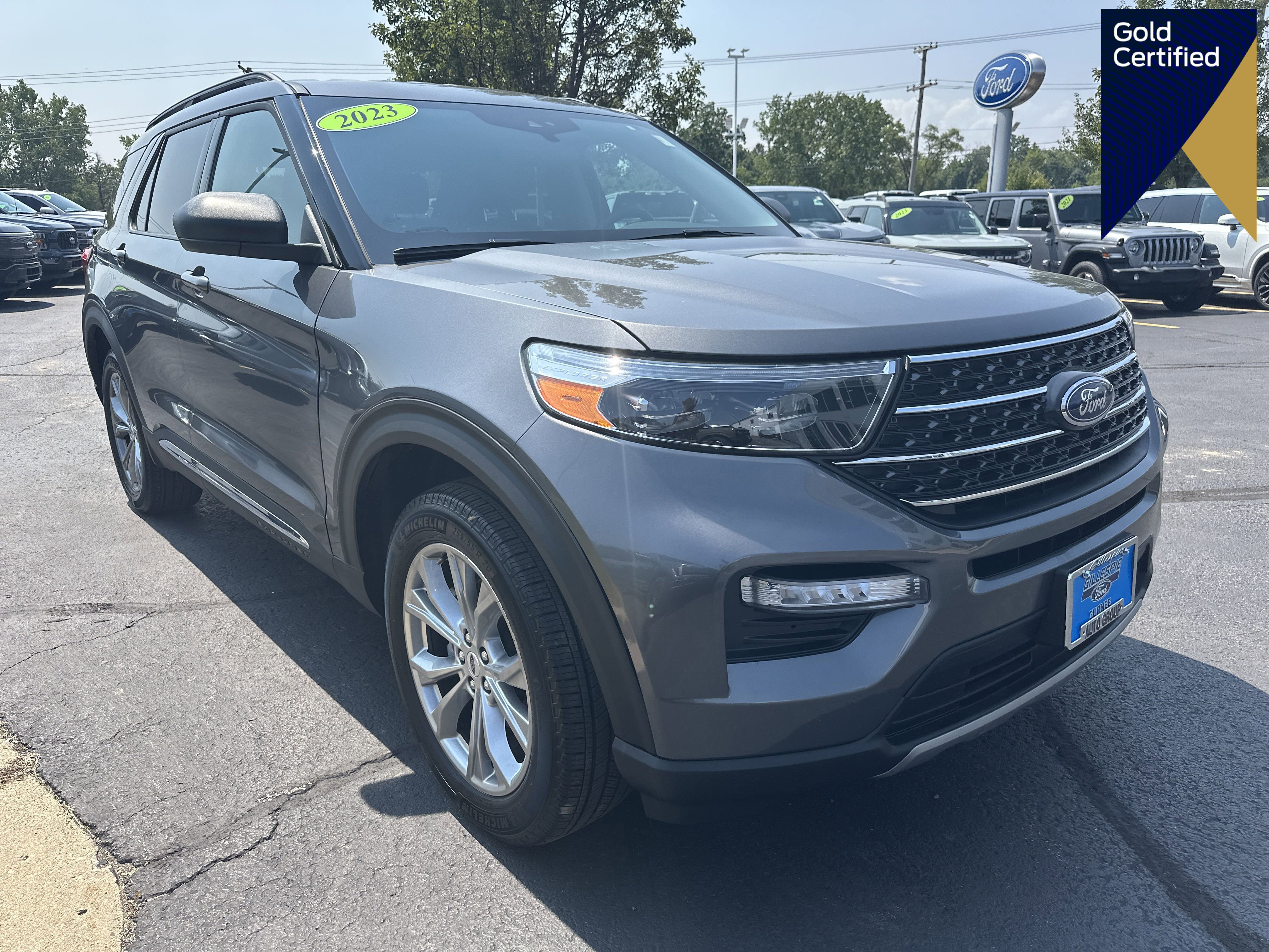 Certified 2023 Ford Explorer XLT w/ Equipment Group 202A image 1