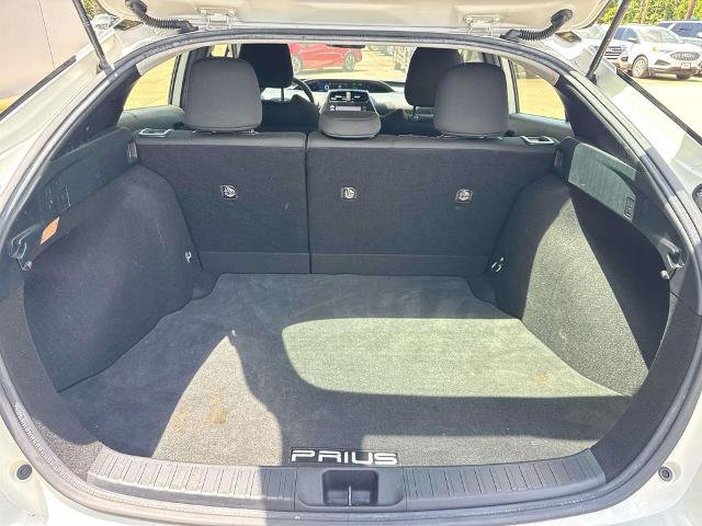 Used 2020 Toyota Prius L Eco FWD image 8