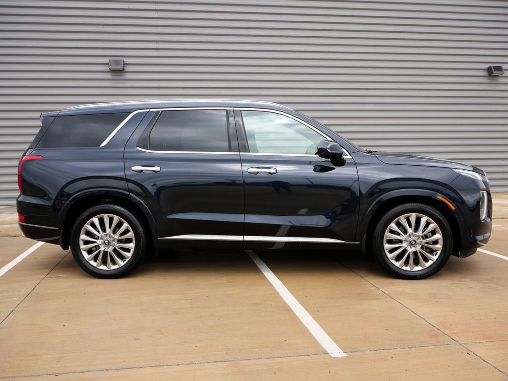 Used 2020 Hyundai Palisade Limited FWD image 3