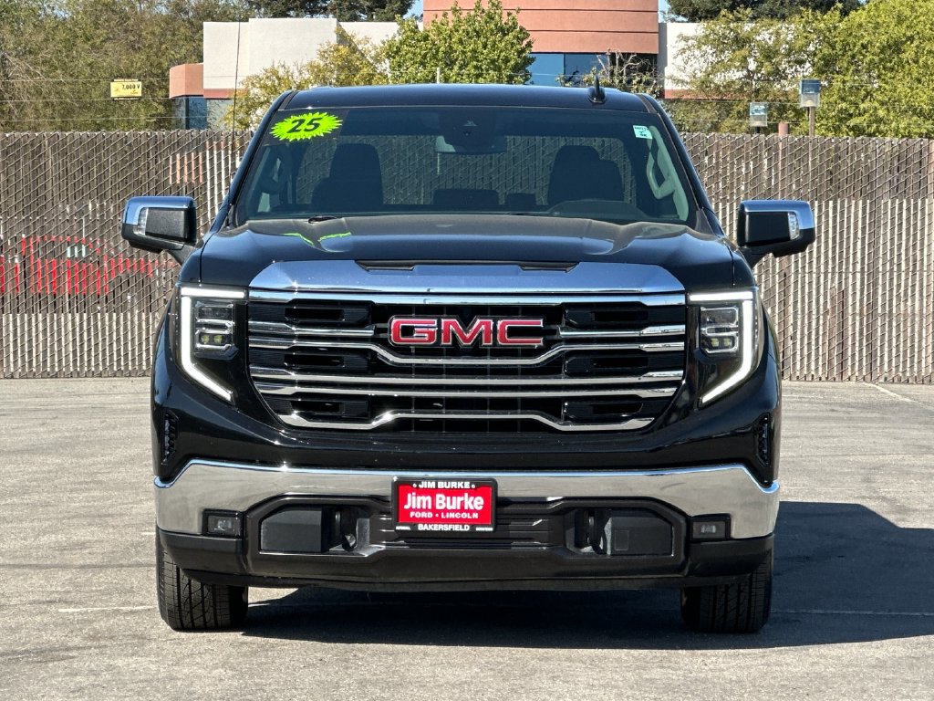 Used 2025 GMC Sierra 1500 SLT RWD image 8