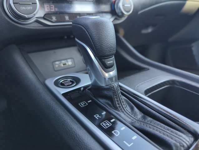 Used 2023 Nissan Sentra SV w/ All-Weather Package FWD image 12