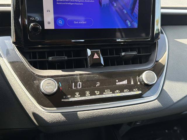 Used 2025 Toyota Corolla LE FWD image 22