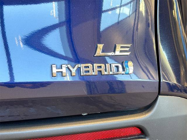 Used 2021 Toyota Sienna LE image 21