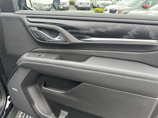 Used 2024 GMC Yukon XL Denali w/ Advanced Technology Package image 37