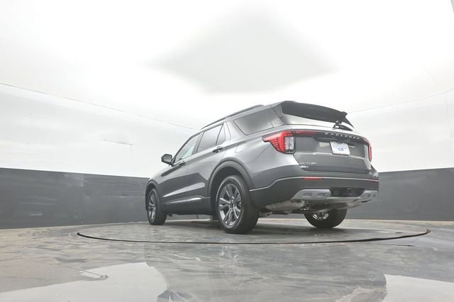 Certified 2025 Ford Explorer Active w/ Active Comfort Package AWD/4WD image 37