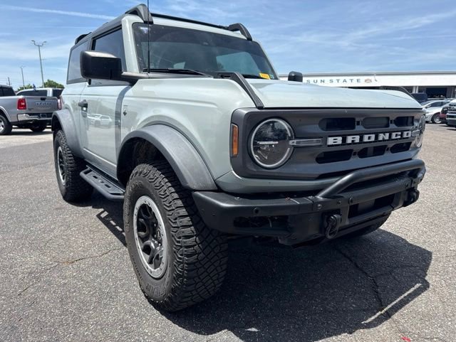 Certified 2022 Ford Bronco Big Bend w/ Sasquatch Package AWD/4WD image 3