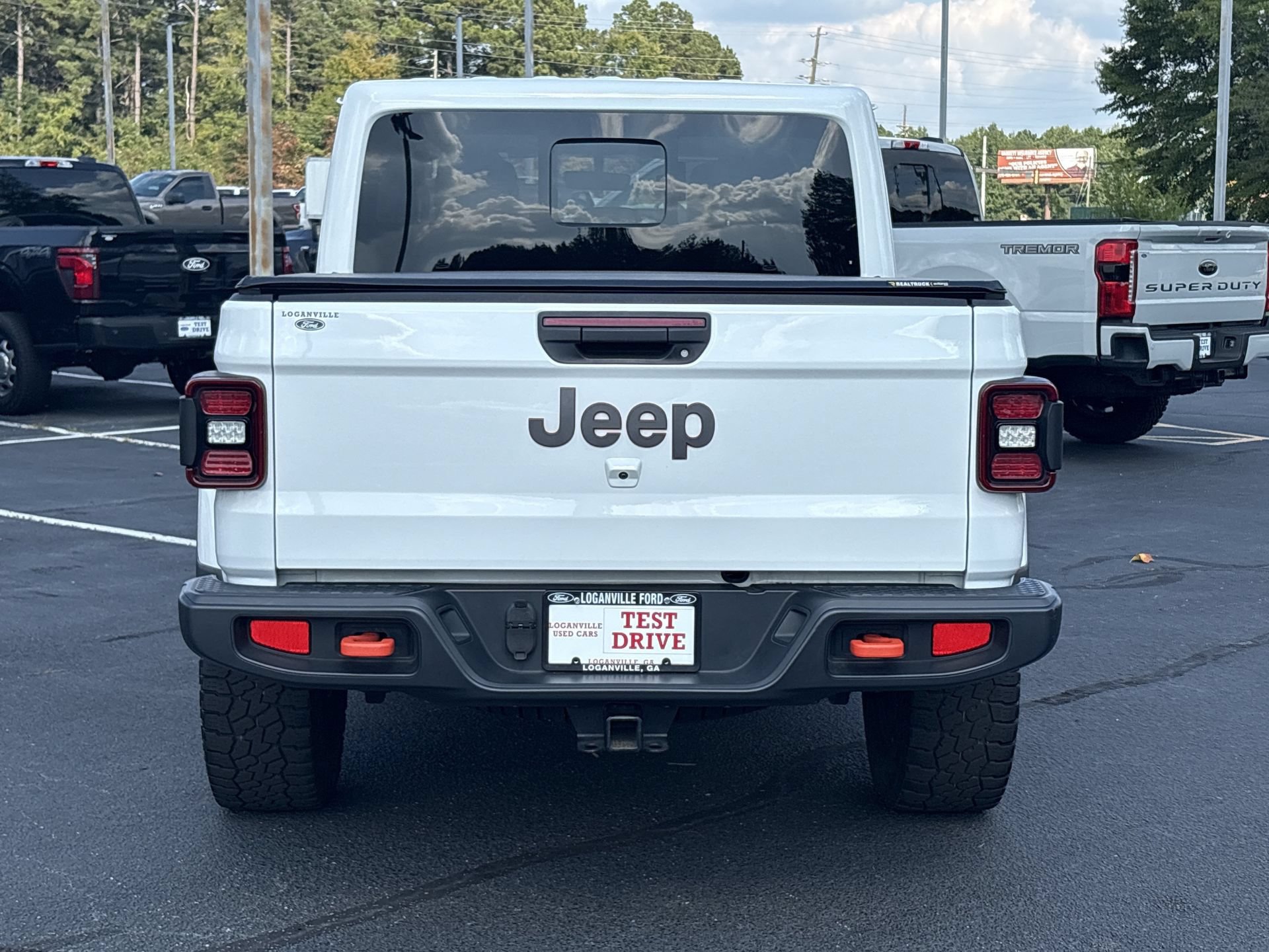 Used 2023 Jeep Gladiator Mojave w/ LED Lighting Group AWD/4WD image 23