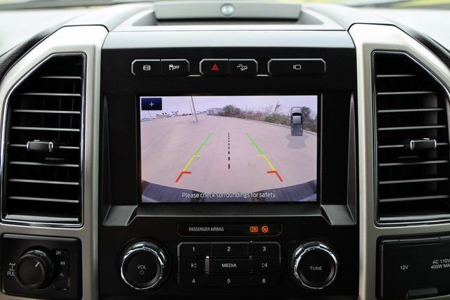 Certified 2021 Ford F250 Lariat w/ Lariat Ultimate Package image 19