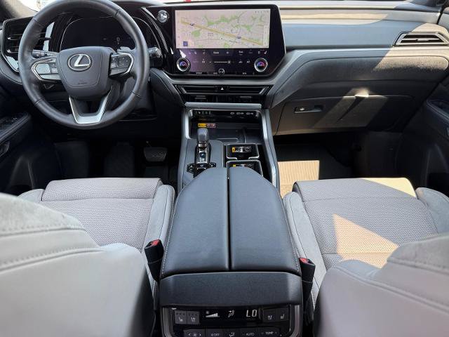 Used 2024 Lexus TX 350 AWD w/ Technology Package image 3