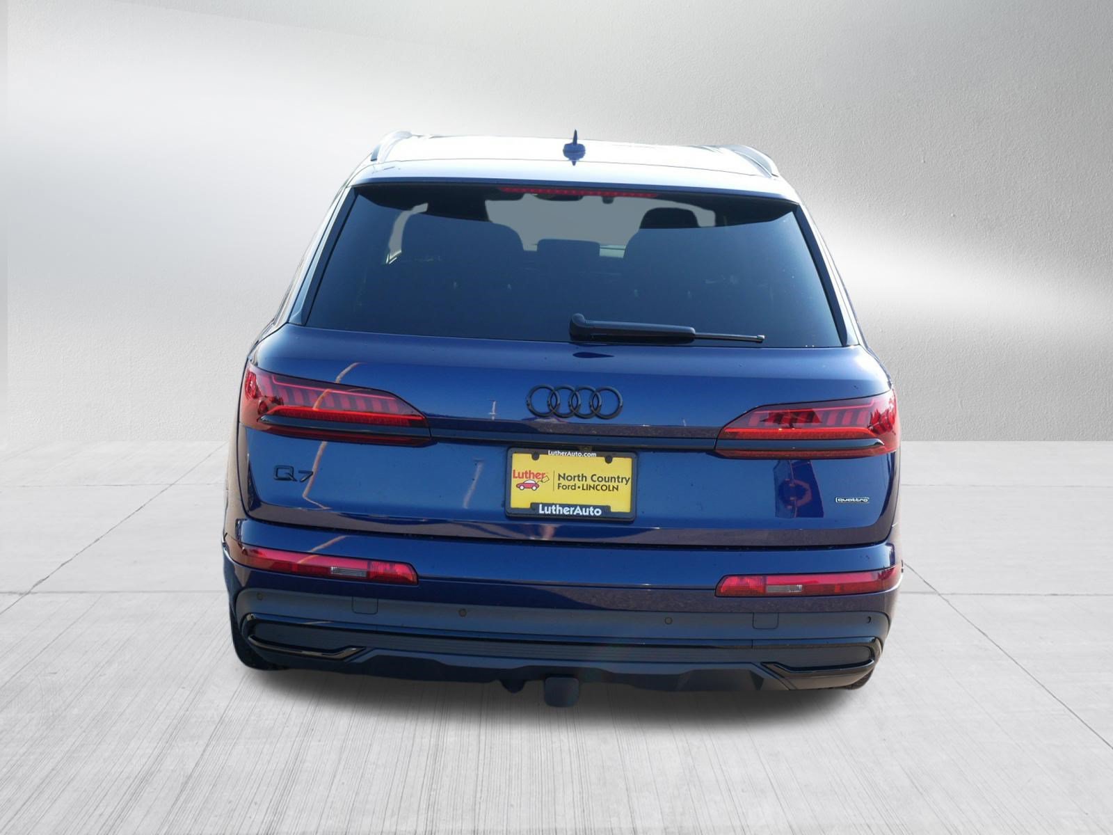 Used 2022 Audi Q7 3.0T Prestige AWD/4WD image 6